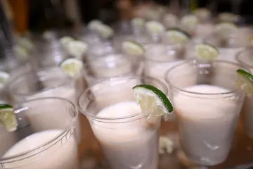 Mango mint soursop refresher